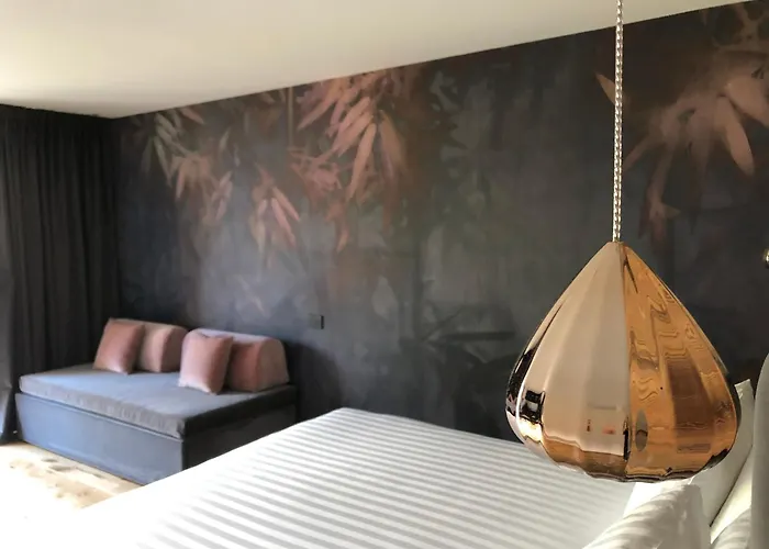 Alpuris - Your Boutique Suite - B&B